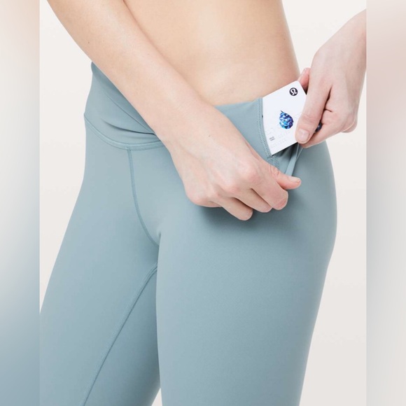 Lululemon Wunder Under High-Rise 7/8 Tight *Full-On Luxtreme 25" - Picture 6 of 7